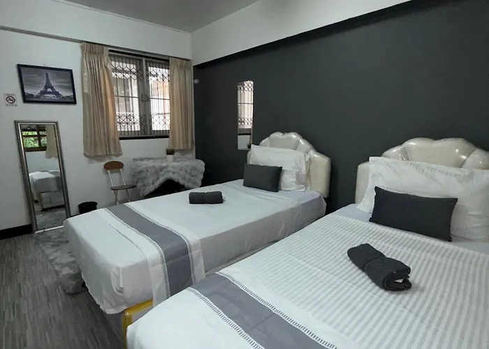 Ree House- Sukhumvit 23 Casa de hóspedes