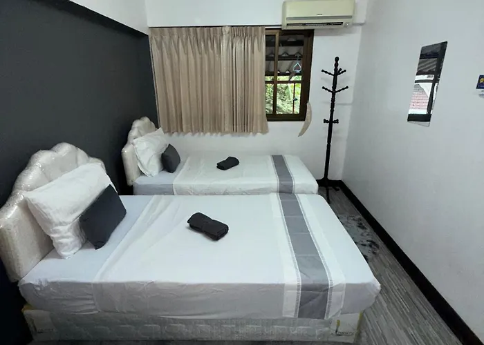 Ree House- Sukhumvit 23 Casa de hóspedes