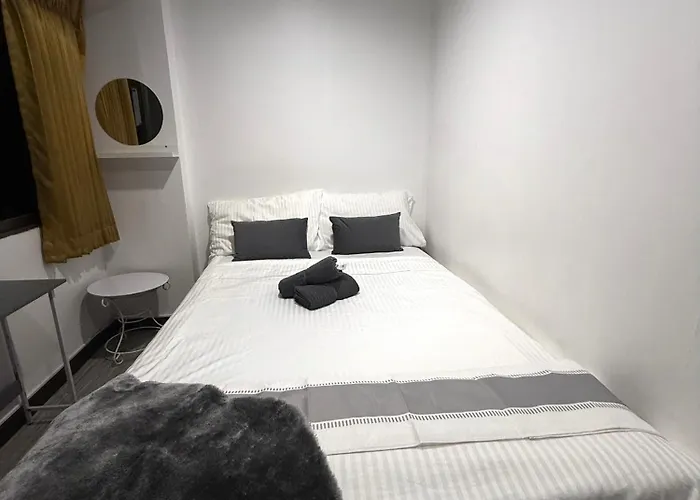 Ree House- Sukhumvit 23
